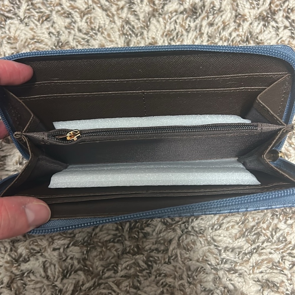 Montana West 3-piece set - Picture 6 of 10
